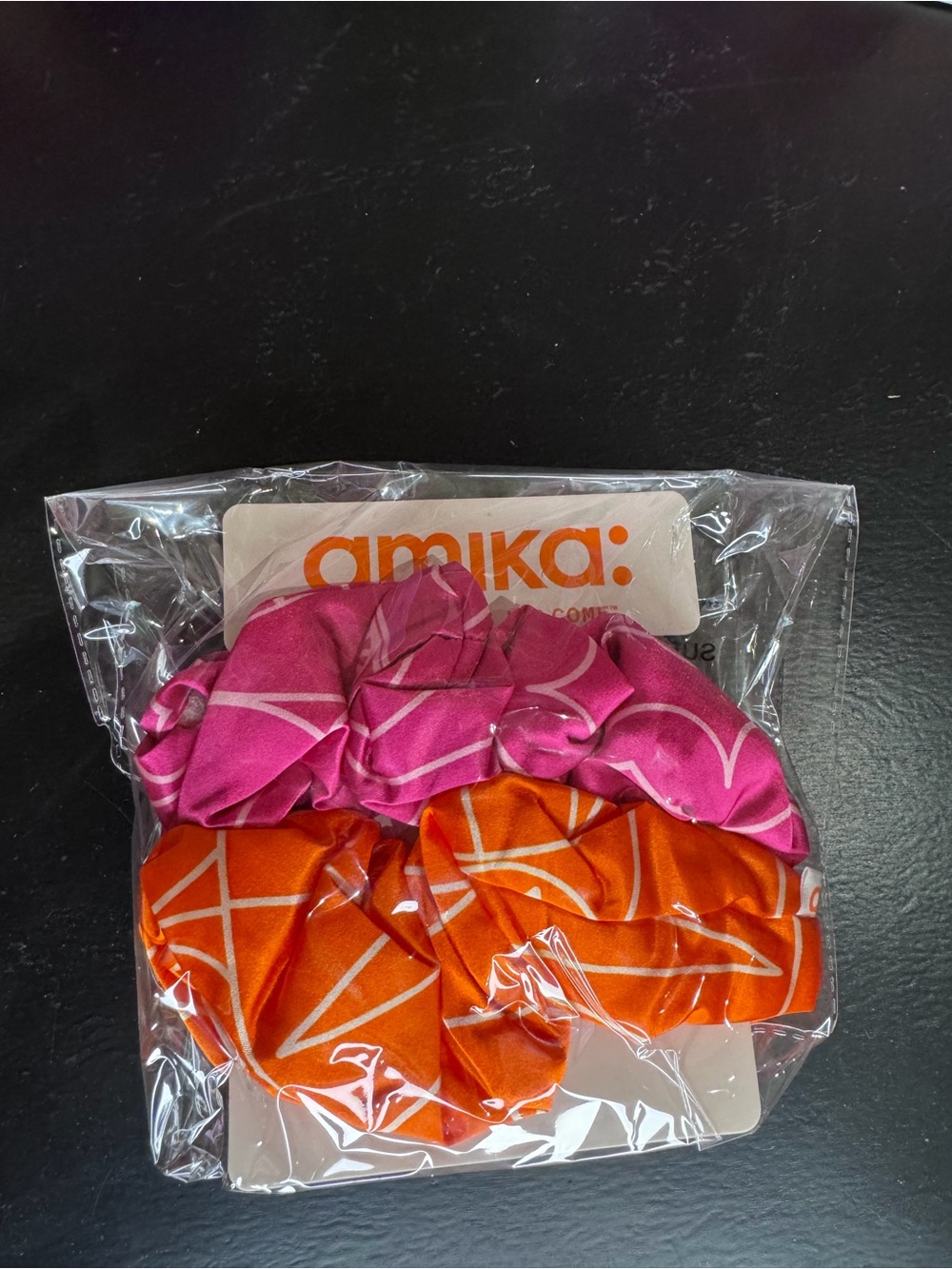 amika Kids Satin Scrunchie Duo - Hot Pink & Bright Orange